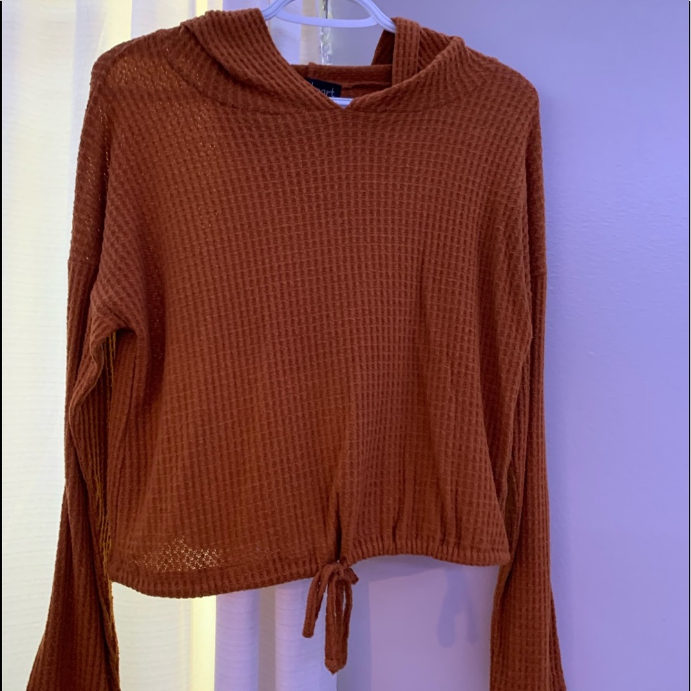 derek heart long sleeve